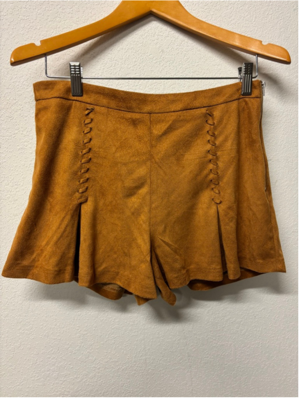 NWT Juniors COTTON CANDY Brown Faux Suede Shorts Medium Festival